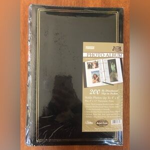 Sealed Pioneer Black Photo Album Sewn Leather Bonded 200 Photos 4x6”